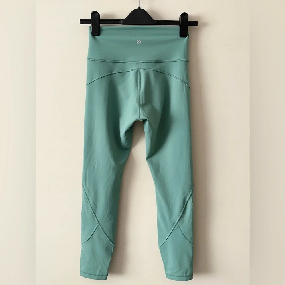 Lululemon Wunder Train Leggings – Size 6 - Picture 2 of 3